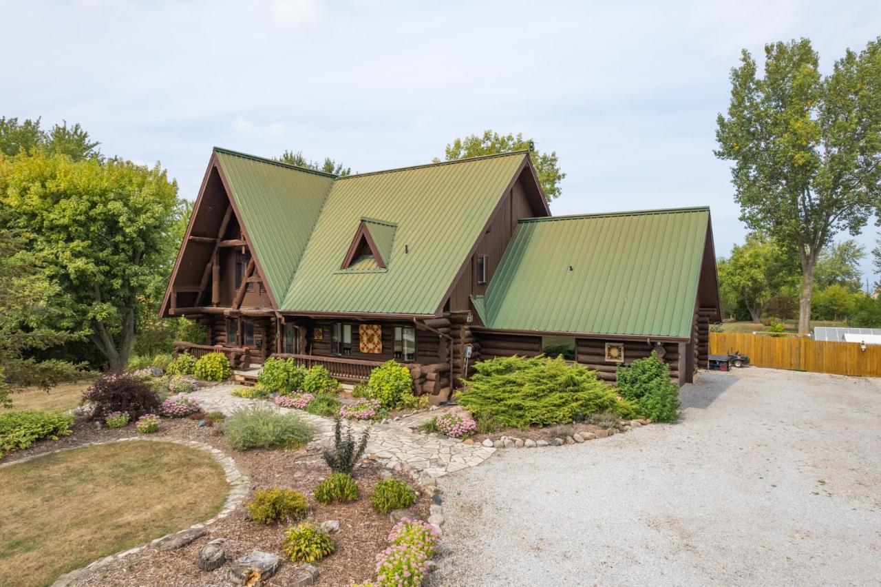 The Lodge At Lakeshore Belle River Exterior foto